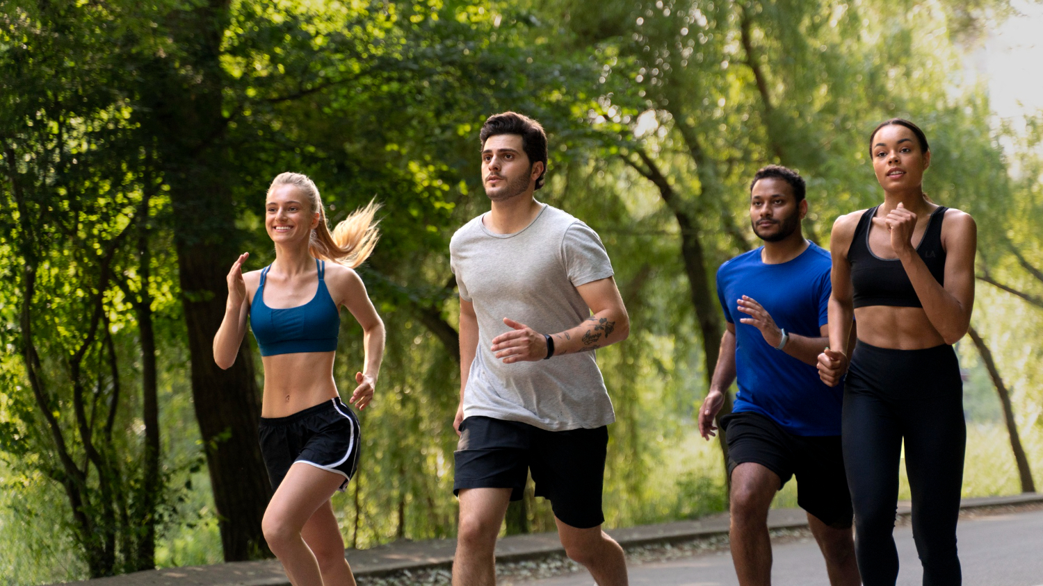 people-running-together бягане кардио